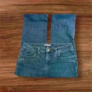 Bandolinoblu Jeans.